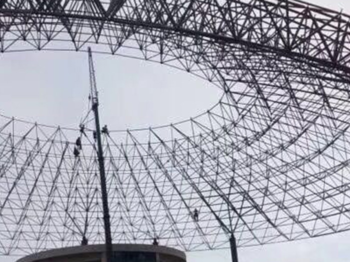 西城篮球馆球形网架厂家价格